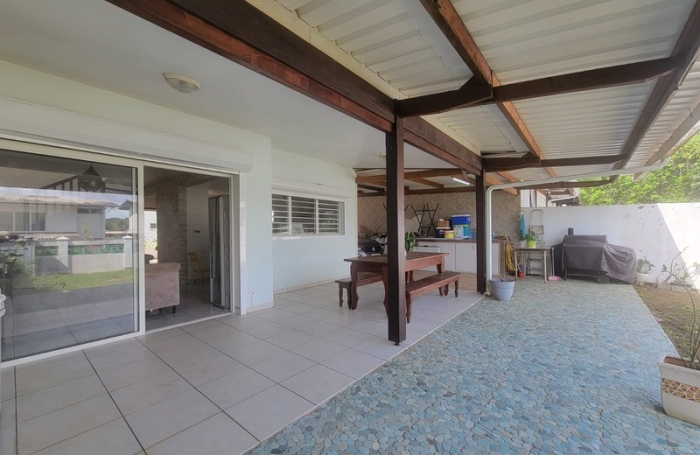 Vente Maison 85m&sup2; 4 pièces Remire Montjoli