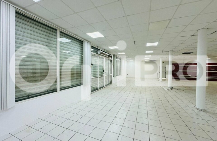 Location Local commercial 