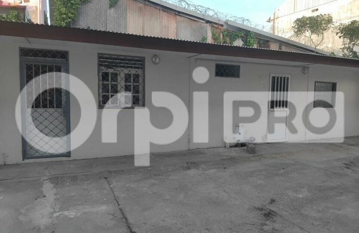 Bureaux 35m² centre ville de Cayenne