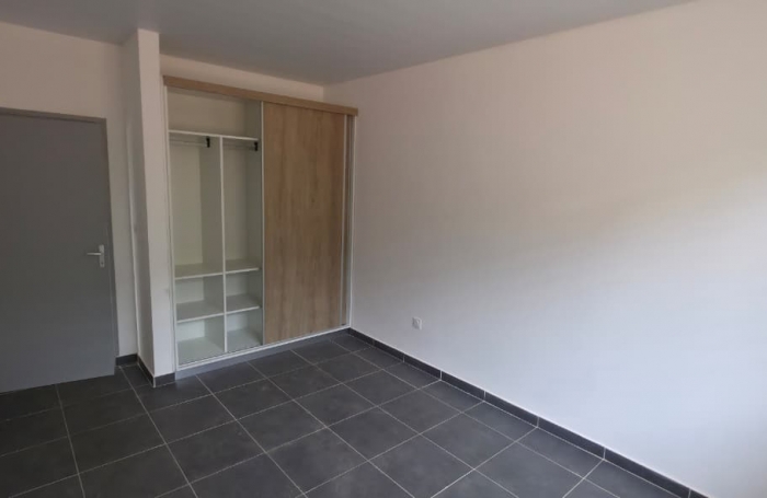 Location Maison 94.38m² 4 pièces Remire Montjoli