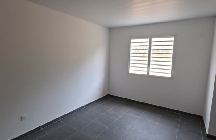 Location Maison 94.38m² 4 pièces Remire Montjoli