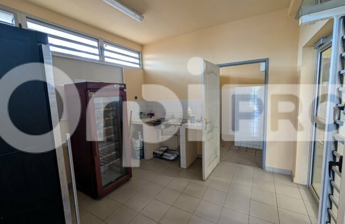 Entrepôt à vendre – Zone Industrielle Soula 2