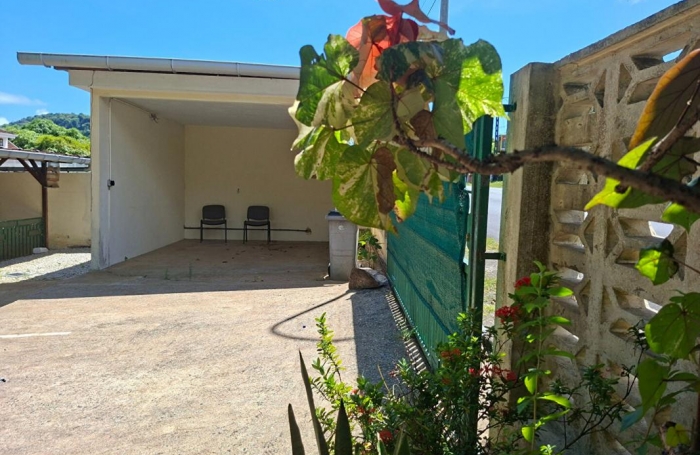 Vente Maison 145m&sup2; 5 pièces Remire Montjoli