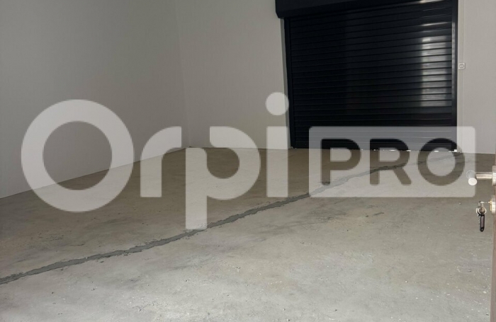 Bureau n&deg;1 &ndash; Lumineux et fonctionnel dans &eacute;coquartier moderne