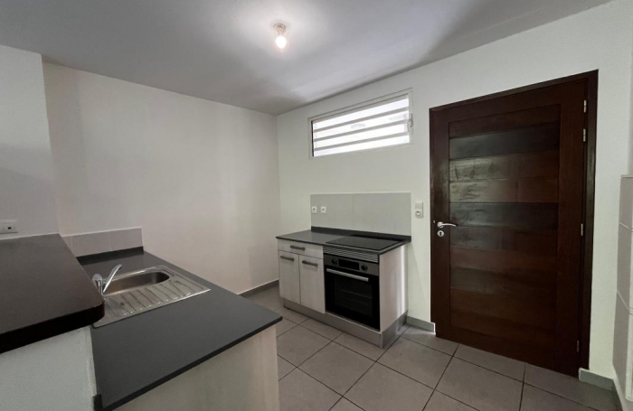 Vente Appartement 50.56m&sup2; 2 pièces Remire Montjoli