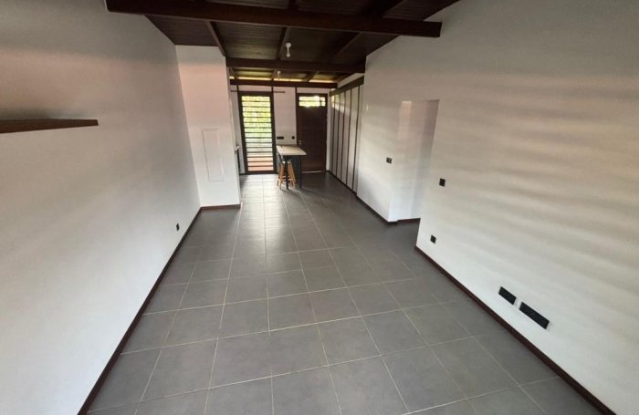 Location Appartement 51.05m&sup2; 2 pièces Remire Montjoli