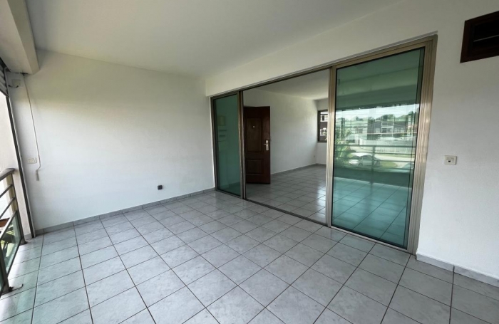 Vente Appartement 56.63m&sup2; 2 pièces Remire Montjoli