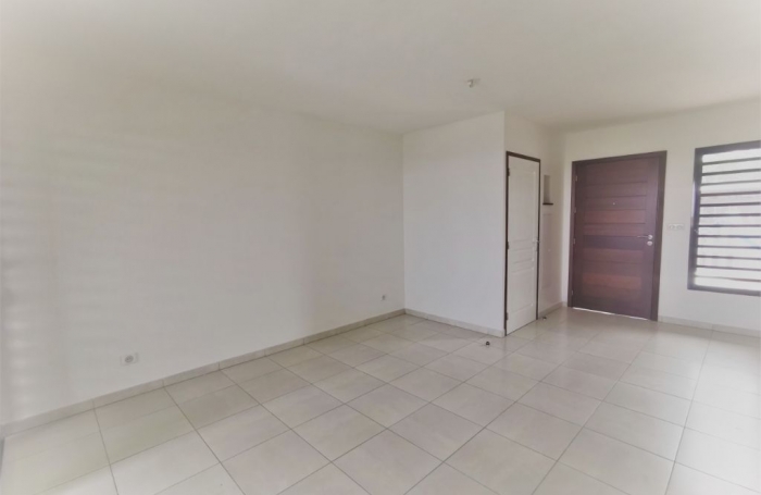 Location Appartement 69.72m&sup2; 3 pièces Remire Montjoli