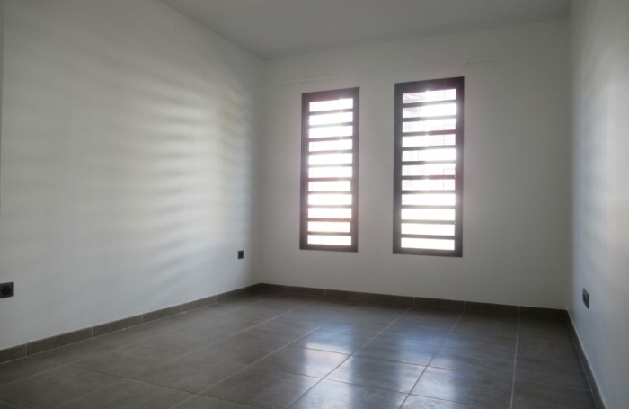 Location Appartement 42.94m&sup2; 2 pièces Remire Montjoli