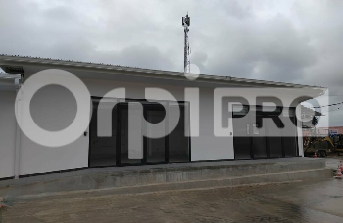 Local commercial de 115 m&sup2; au sein de la zone Collery !