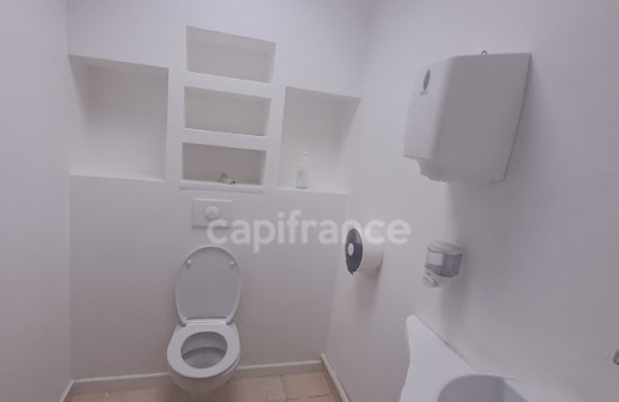 Vente Local commercial 136m&sup2; 6 pièces Cayenne