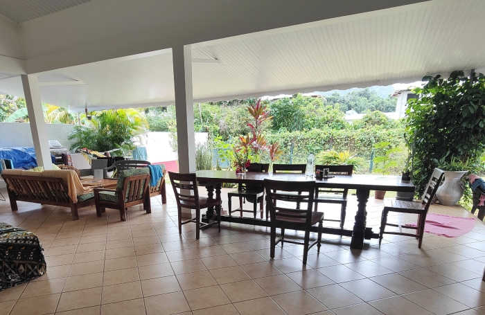 Vente Maison 180m&sup2; 8 pièces Remire Montjoli