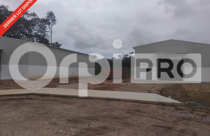 DEPOT MATOURY 381m&sup2;