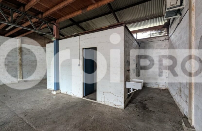 D&eacute;p&ocirc;t 150 m&sup2; &ndash; Zone Industrielle Collery II