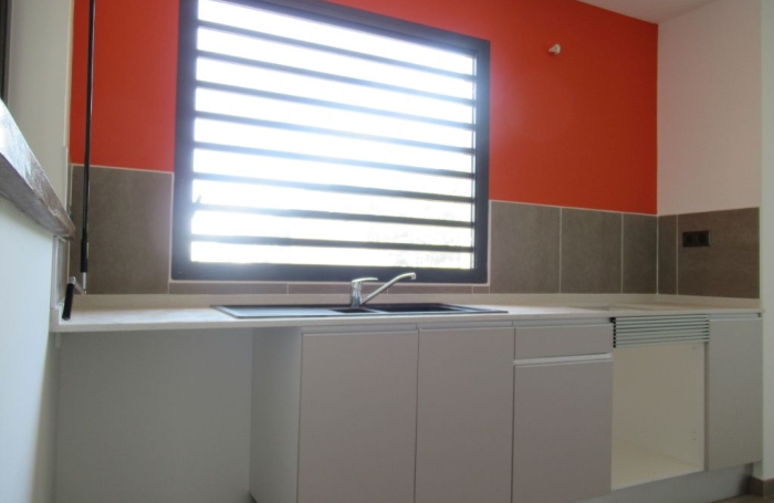 Location Appartement 53.53m&sup2; 2 pièces Remire Montjoli