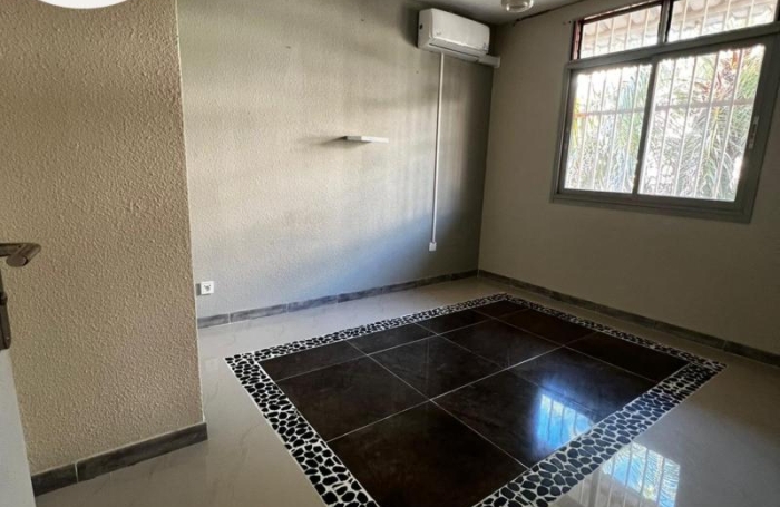 Vente Appartement 83.47m&sup2; 4 pièces Kourou