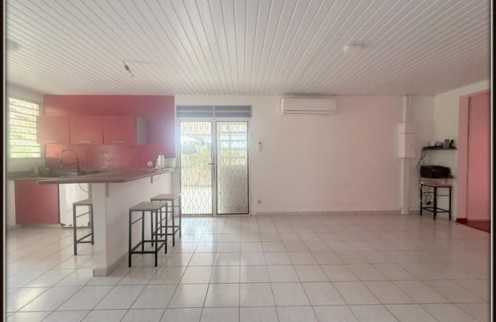 Vente Maison 90m&sup2; 4 pièces Kourou