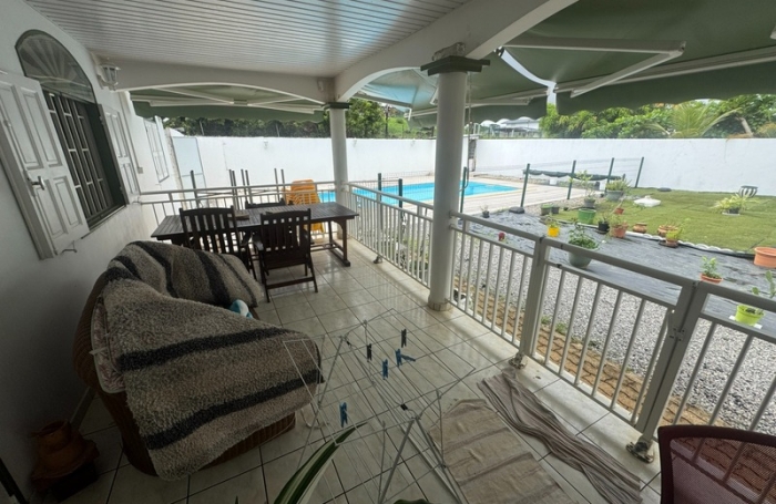 Vente Maison 158m&sup2; 4 pièces Remire Montjoli