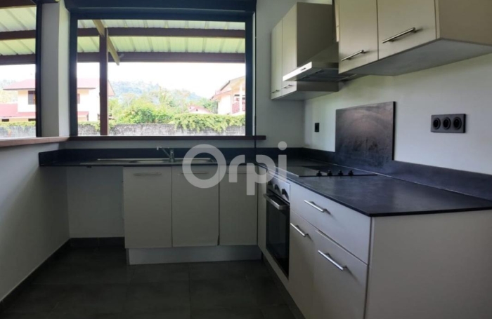 Vente Maison 97.33m&sup2; 4 pièces Matoury