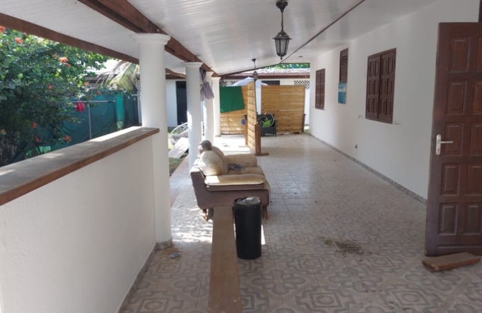 Vente Maison 104m&sup2; 4 pièces Remire Montjoli