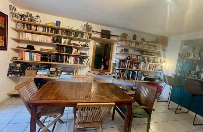 Vente Maison 84.95m&sup2; 4 pièces Remire Montjoli