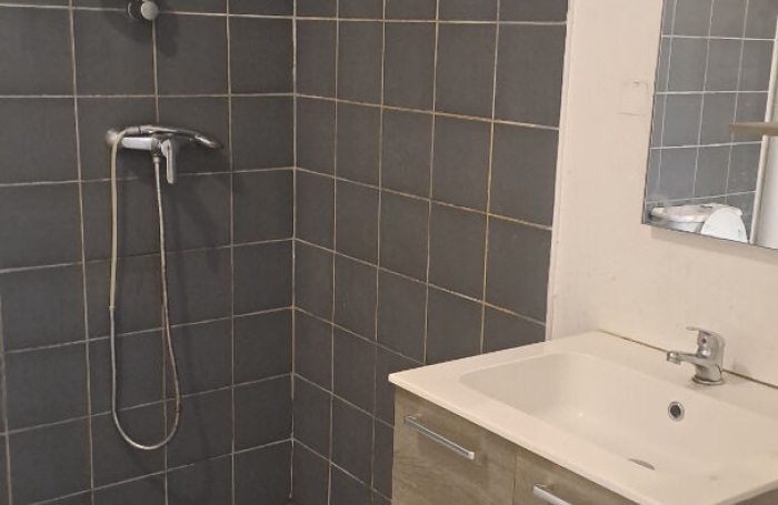 Vente Appartement 61.5m&sup2; 3 pi&egrave;ces Cayenne