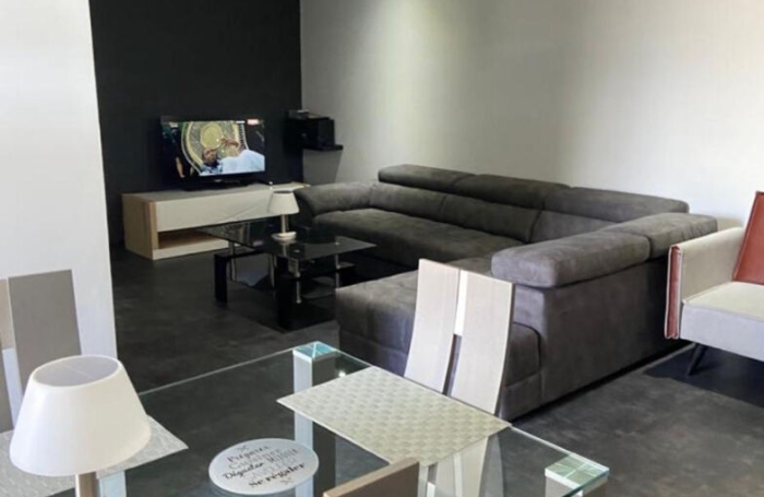 Vente Immeuble 350m&sup2; 10 pi&egrave;ces Cayenne