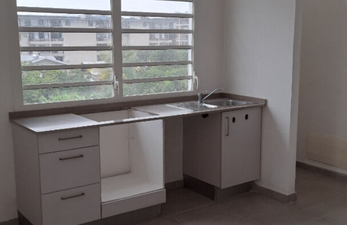 Vente Appartement 57.81m&sup2; 3 pi&egrave;ces Cayenne