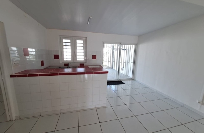 Vente Maison 93m&sup2; 4 pièces Kourou