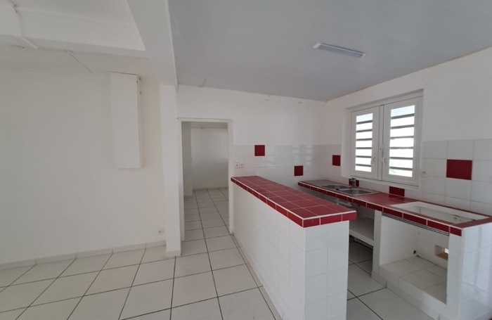 Vente Maison 93m&sup2; 4 pièces Kourou