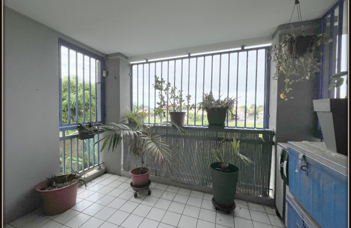 Vente Appartement 77m&sup2; 4 pièces Kourou