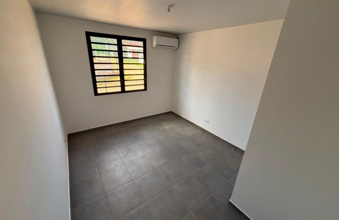 Location Maison 100.07m&sup2; 4 pièces Matoury