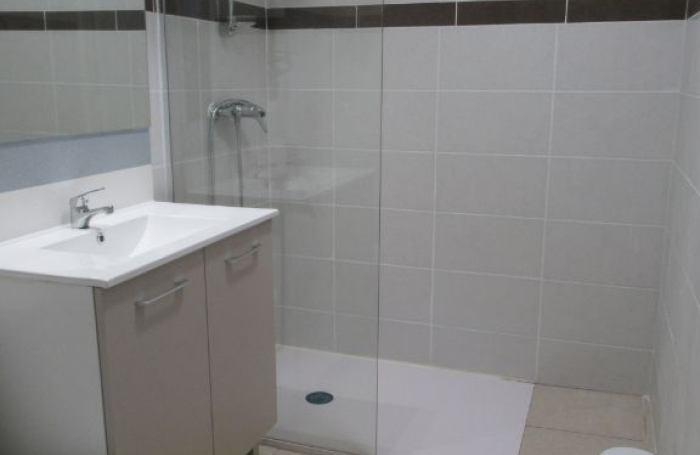 Location Appartement 49.6m&sup2; 2 pièces Remire Montjoli