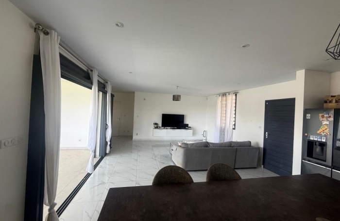 Vente Maison 135.9m&sup2; 4 pièces Saint Laurent