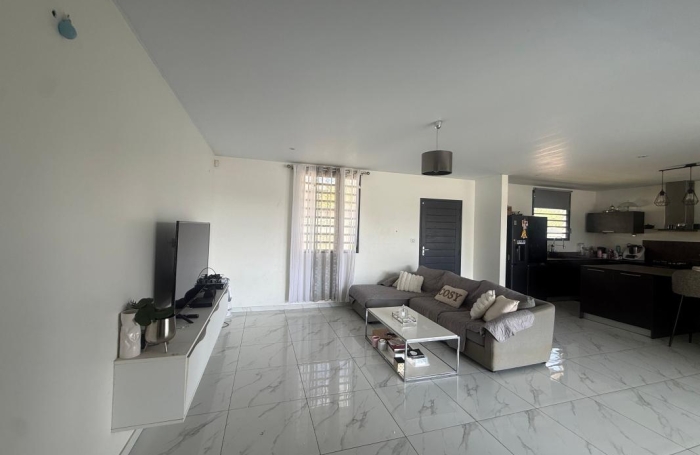 Vente Maison 135.9m&sup2; 4 pièces Saint Laurent