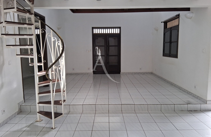 Location Maison 127m&sup2; 5 pi&egrave;ces Macouria Tonate