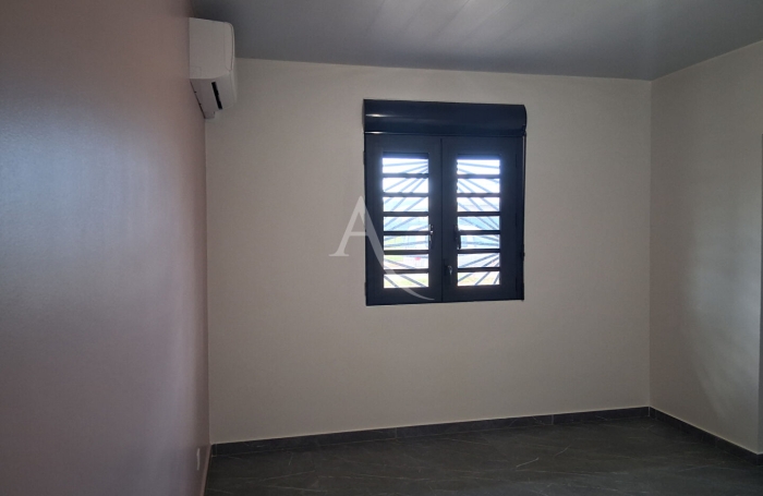 Location Maison 102.2m&sup2; 4 pi&egrave;ces Matoury