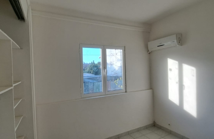 Vente Appartement 42m&sup2; 2 pièces Cayenne