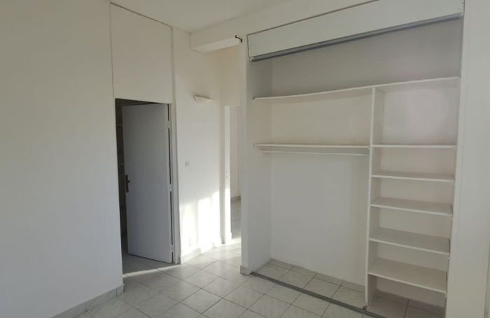 Vente Appartement 42m&sup2; 2 pièces Cayenne