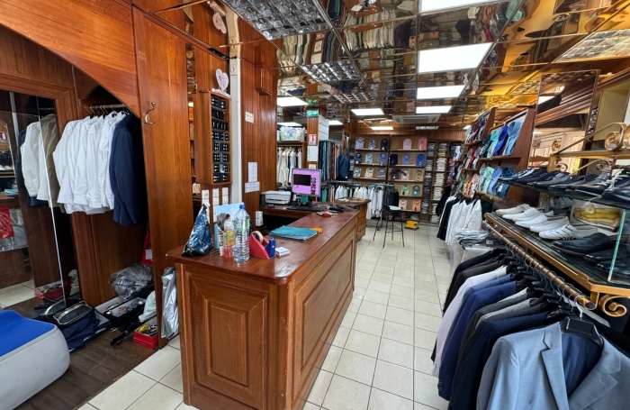 Vente Local commercial 175m&sup2; 2 pièces Cayenne
