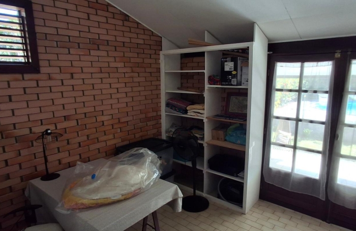Vente Maison 138m&sup2; 5 pièces Remire Montjoli