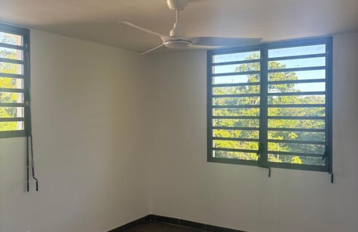 Location Appartement 48.64m&sup2; 2 pièces Remire Montjoli