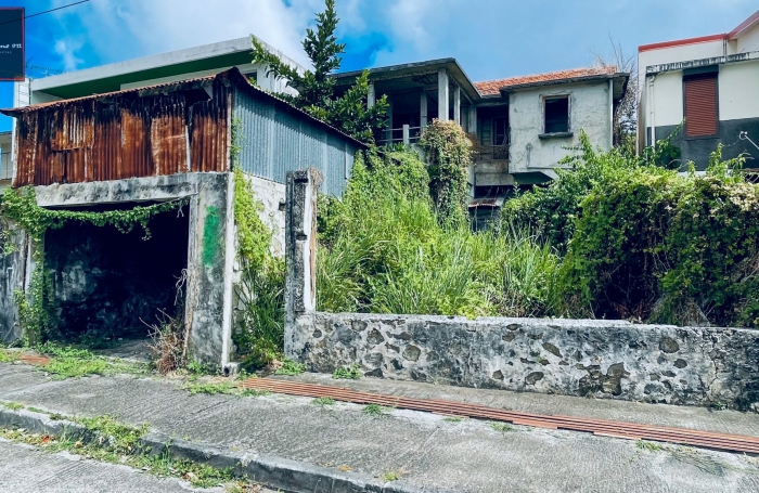 Maison de ville à rénover à vendre - Vauclin
