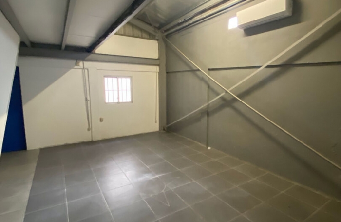 Location Local commercial 27m&sup2; Fort de france