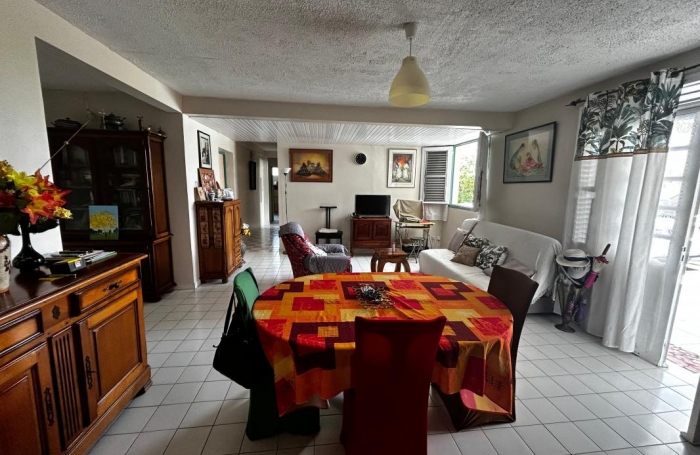 Vente Maison 247m&sup2; 9 pièces Ducos