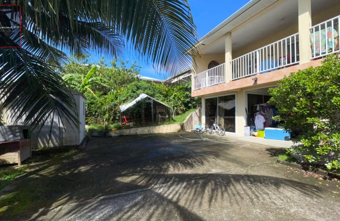 &Agrave; Vendre : Villa Individuelle F5 (F4+Studio) avec vue mer aux Trois-Ilets (97229)