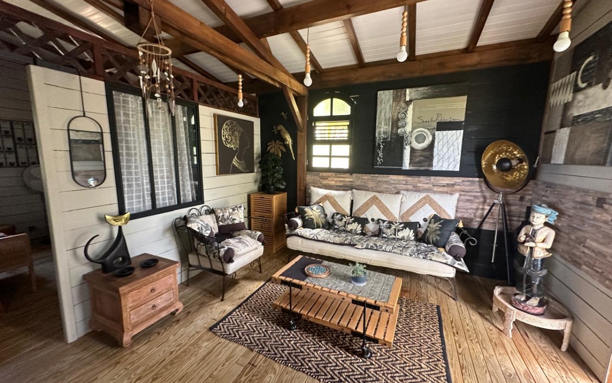 SAINTE ANNE- PROPRIETE VUE MER PANORAMIQUE 10000M&sup2; TERRAIN