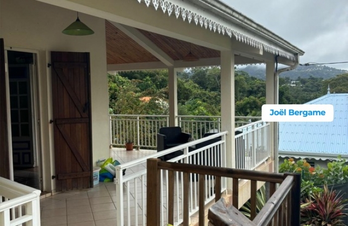 Vente Maison 166m&sup2; 4 pièces Le Lamentin