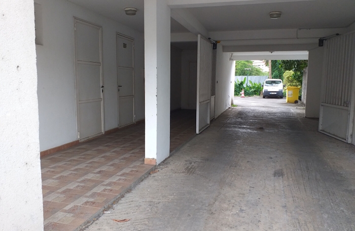 Vente Local commercial 103m&sup2; Saint-Esprit