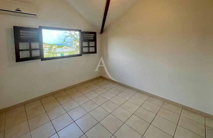 Vente Maison 105m&sup2; 5 pi&egrave;ces Les Trois Ilets